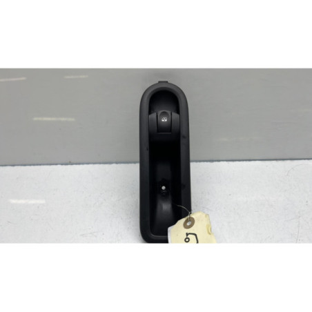 Interrupteur de leve vitre avant droit RENAULT TWINGO 2 Photo n°1