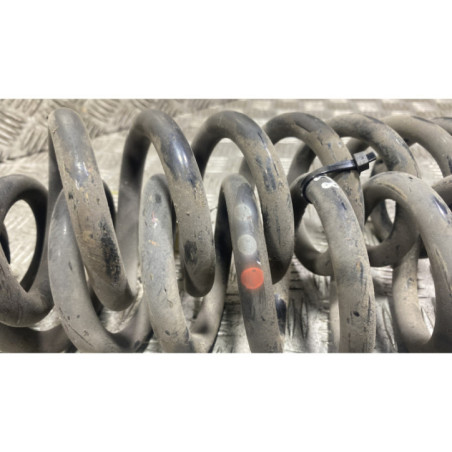 Ressort de suspension arriere gauche MERCEDES CLASSE C 205