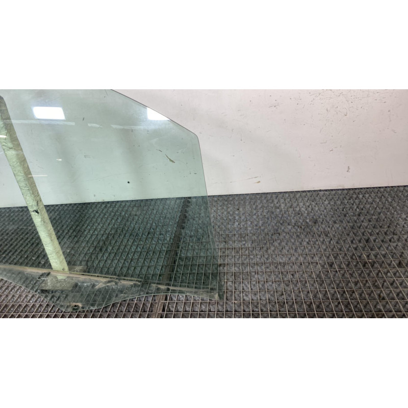 Vitre avant droit RENAULT MODUS Photo n°4