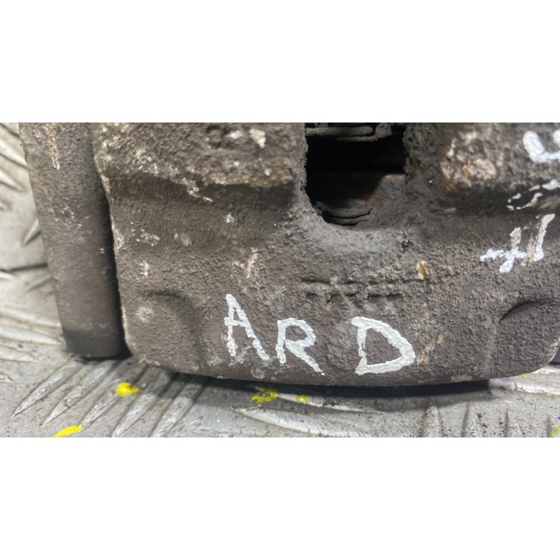 Etrier arriere droit (freinage) RENAULT MEGANE 3 Photo n°3