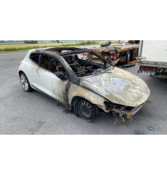 Verin de coffre VOLKSWAGEN SCIROCCO 3