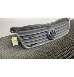 Calandre VOLKSWAGEN PASSAT 4