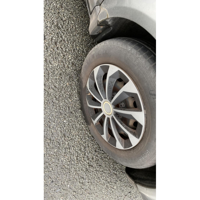 Calandre VOLKSWAGEN PASSAT 4 Photo n°9