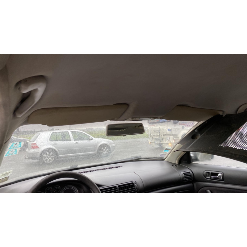Calandre VOLKSWAGEN PASSAT 4 Photo n°14