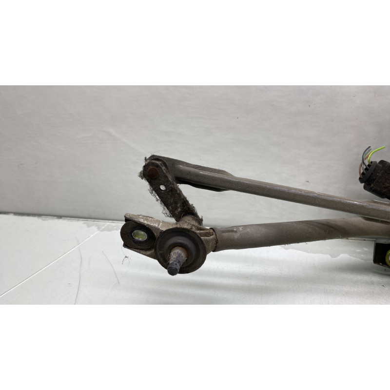 Moteur essuie glace avant VOLKSWAGEN PASSAT 4 Photo n°2
