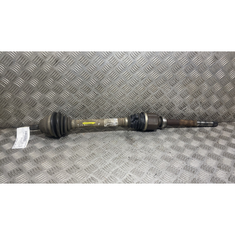 Cardan droit (transmission) PEUGEOT 208 1 Photo n°1