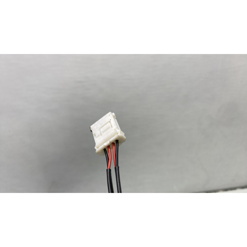 Attache ceinture arriere droit CITROEN C4 CACTUS Photo n°4