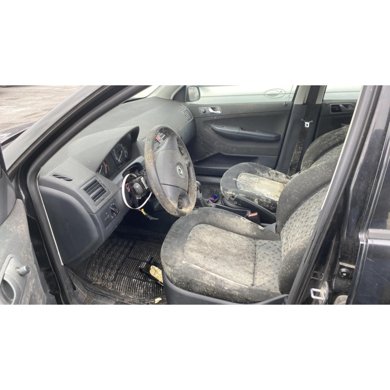 Custode arriere droit (porte) SKODA FABIA 1 Photo n°15