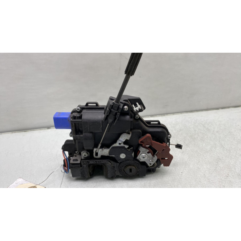 Serrure arriere droit SKODA FABIA 1 Photo n°4