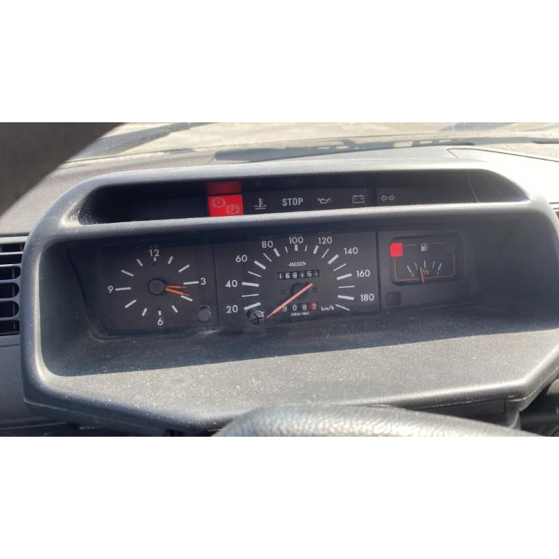 Poignee interieur arriere droit PEUGEOT 205 Photo n°5