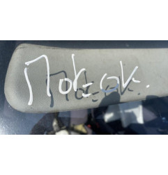 Poignee interieur avant droit PEUGEOT 205