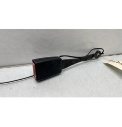 Attache ceinture avant gauche FORD FIESTA 6
