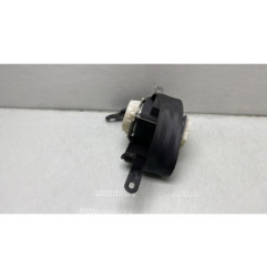 Pretensionneur de ceinture avant droit FORD FIESTA 6