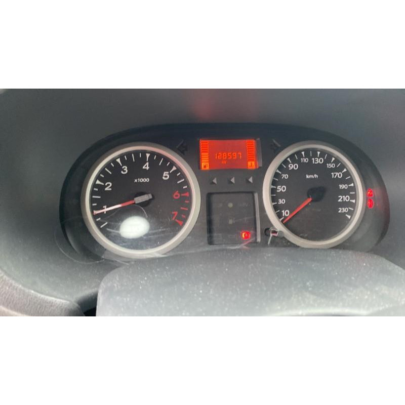 Arret de porte avant gauche RENAULT CLIO 2 CAMPUS Photo n°6