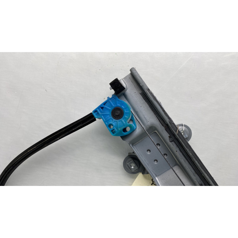 Leve vitre electrique avant gauche RENAULT TWINGO 2 Photo n°3