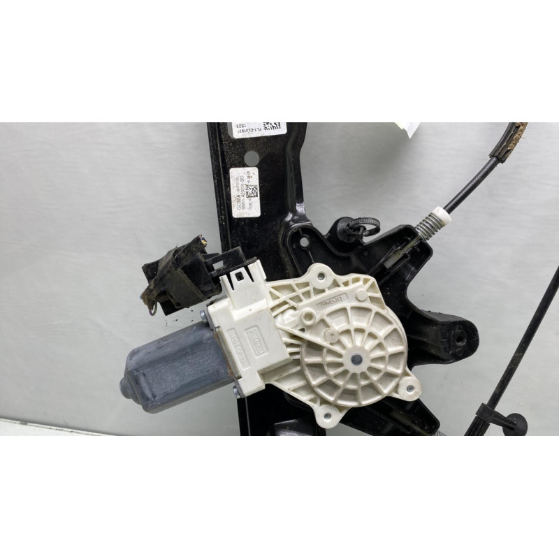 Leve vitre electrique avant gauche FORD FOCUS 3 Photo n°8