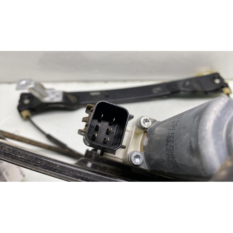 Leve vitre electrique avant gauche FORD FOCUS 3 Photo n°9