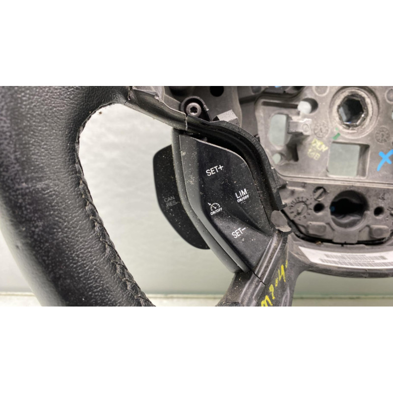 Volant FORD FOCUS 3 Photo n°3