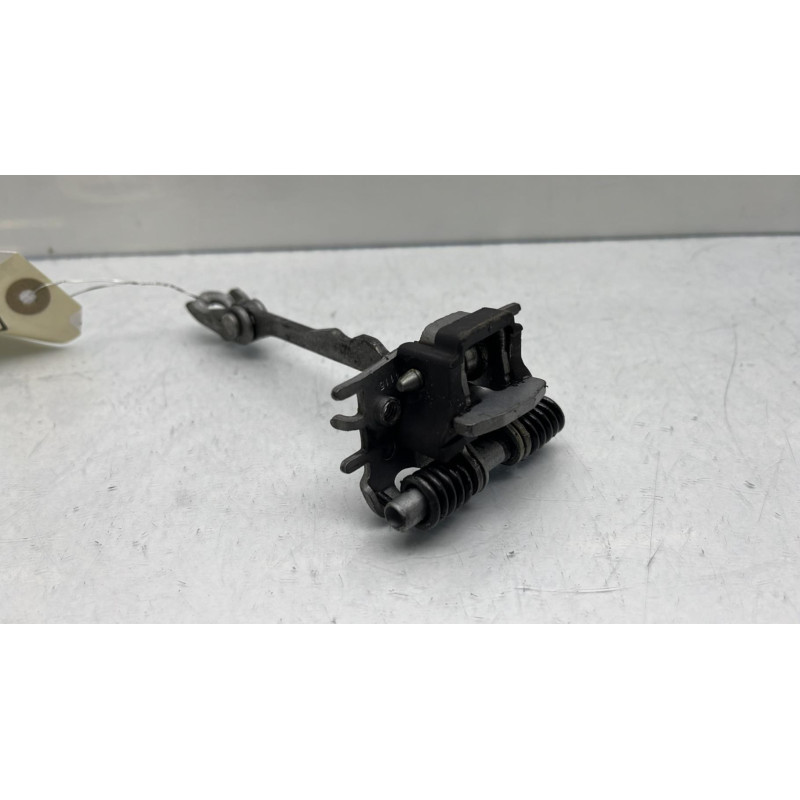 Arret de porte avant gauche RENAULT SCENIC 3 Photo n°3