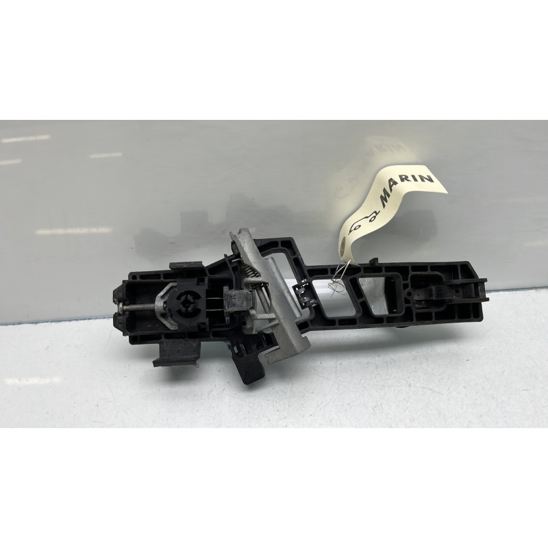 Poignee porte arriere droit FORD FIESTA 6 Photo n°3