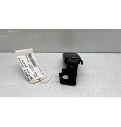 Attache ceinture arriere gauche OPEL CORSA D