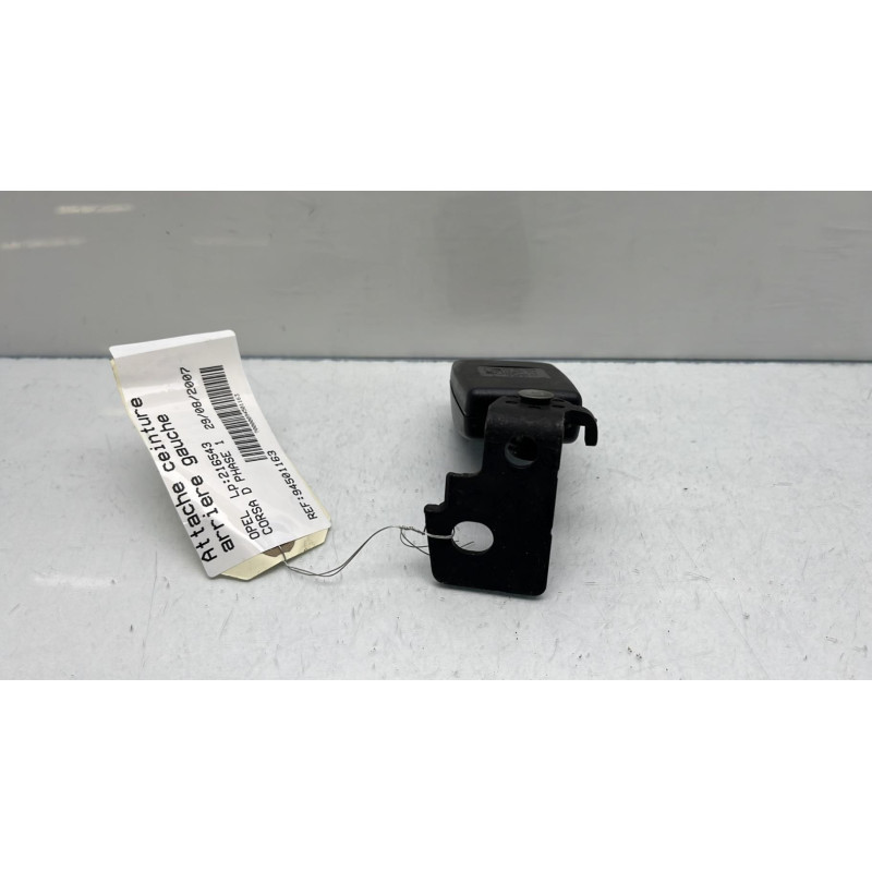 Attache ceinture arriere gauche OPEL CORSA D Photo n°5