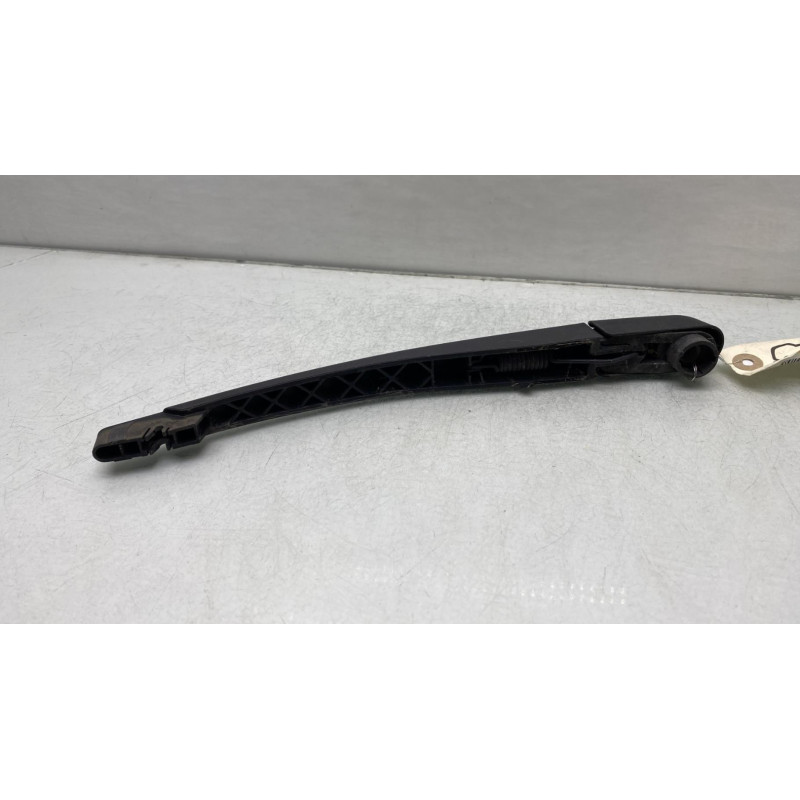 Bras essuie glace arriere VOLVO C 30 Photo n°4