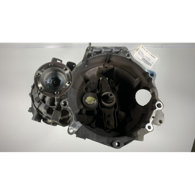 Boite de vitesses VOLKSWAGEN POLO 4 Photo n°3