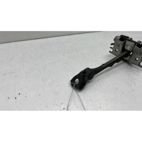 Arret de porte avant droit RENAULT MEGANE 3