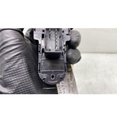 Interrupteur de leve vitre avant gauche PEUGEOT 208 1