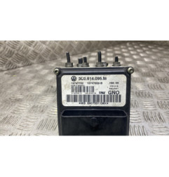 Bloc ABS (freins anti-blocage) VOLKSWAGEN PASSAT 5
