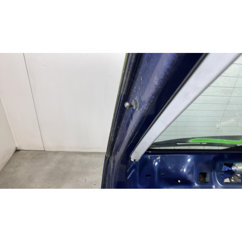Malle/Hayon arriere FORD FOCUS 2 Photo n°9