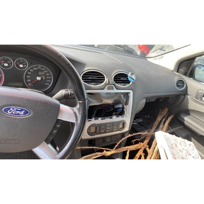 Malle/Hayon arriere FORD FOCUS 2 Photo n°18