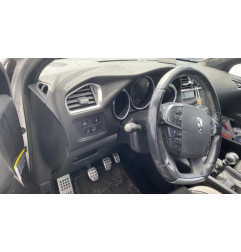 Calculateur moteur CITROEN DS4