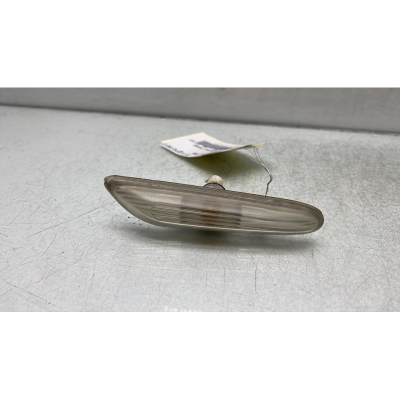 Repetiteur clignotant avant gauche (Feux) BMW SERIE 5 E61 Photo n°2