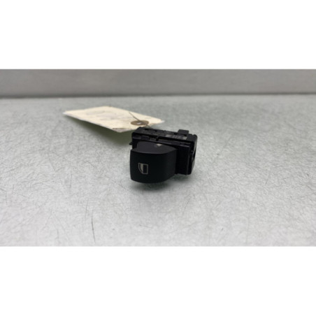 Interrupteur de leve vitre arriere droit BMW SERIE 5 E61