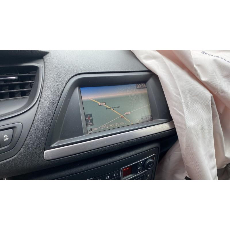 Vitre arriere gauche CITROEN C5 2 Photo n°18