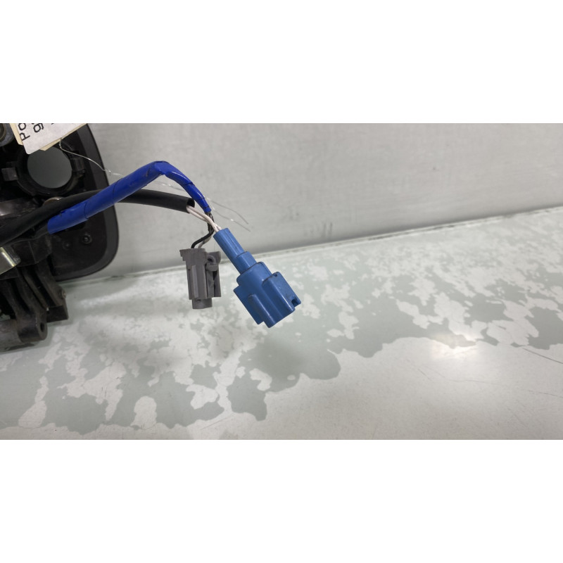 Poignee porte avant gauche NISSAN NV200 Photo n°3