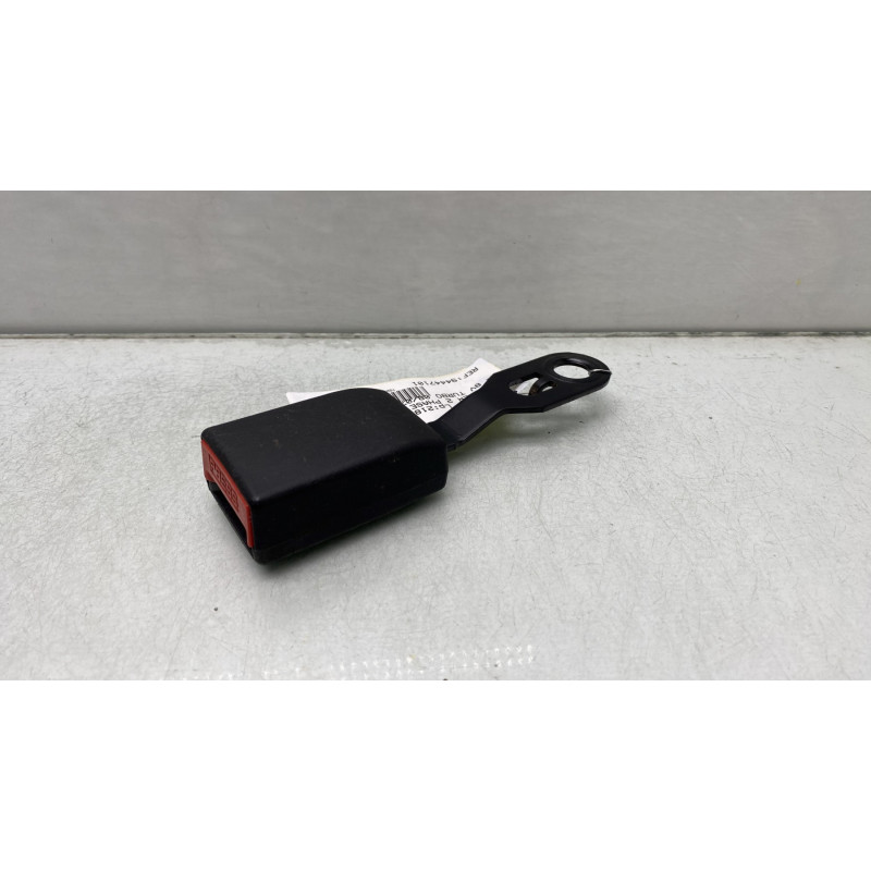 Attache ceinture avant droit PEUGEOT PARTNER 2 Photo n°1