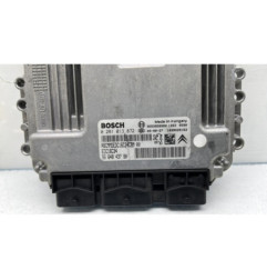 Calculateur moteur PEUGEOT 308 1