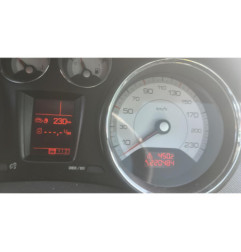 Calculateur moteur PEUGEOT 308 1