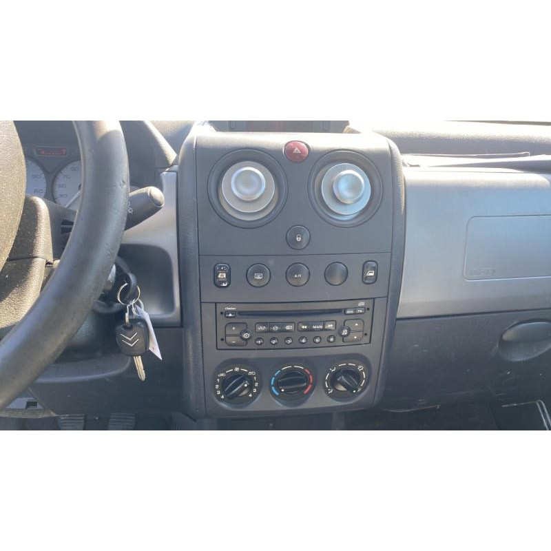 Porte laterale gauche CITROEN BERLINGO 1 Photo n°18