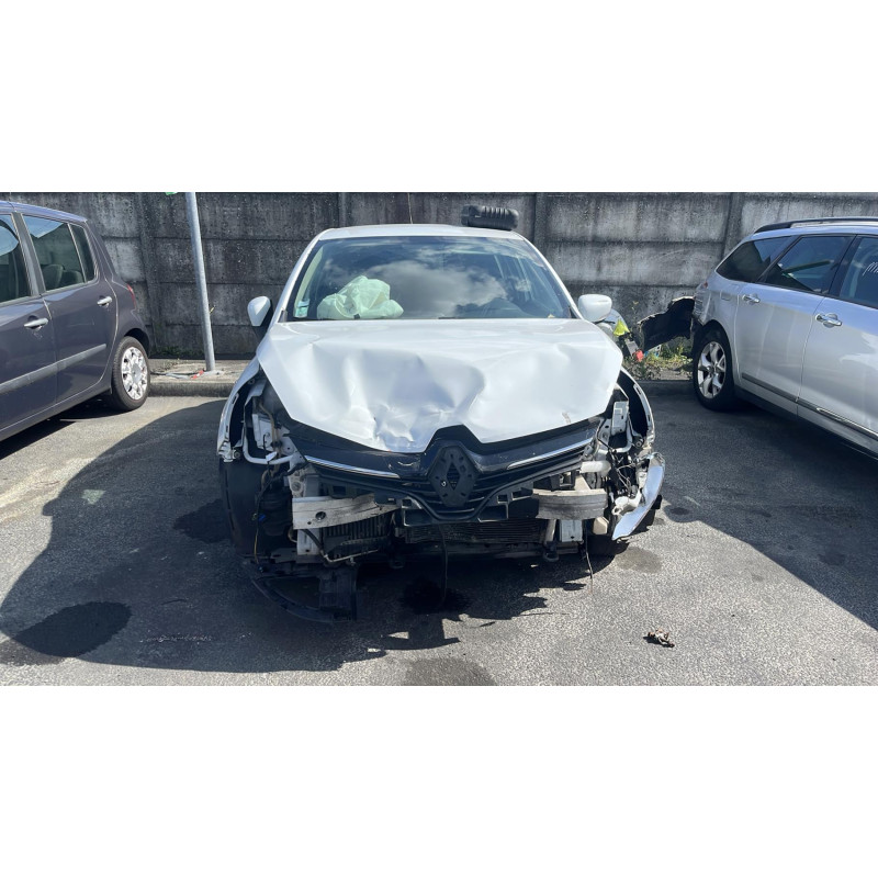 Feu arriere principal droit (feux) RENAULT CLIO 4 Photo n°10