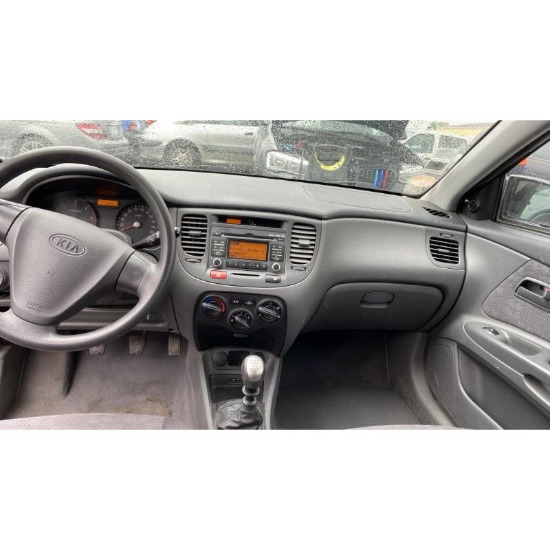 Pare choc arriere KIA RIO 2 Photo n°11