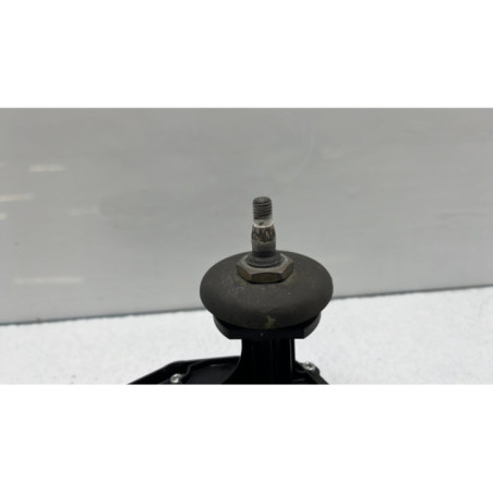Moteur essuie glace arriere RENAULT SCENIC 1