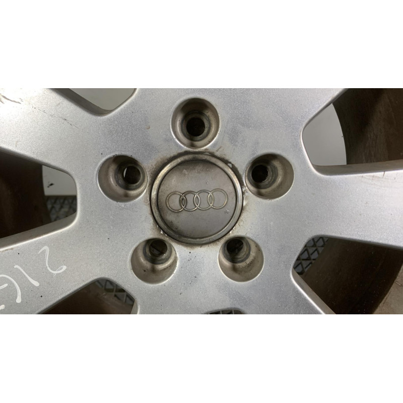 Jante AUDI A4 1 Photo n°1