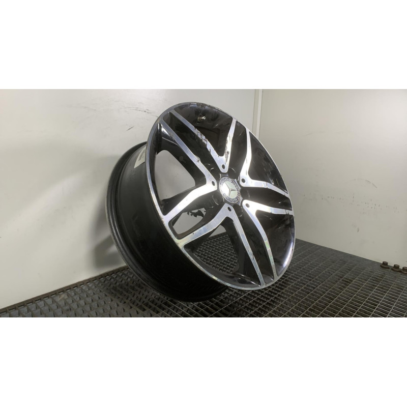 Jante MERCEDES CLASSE GLA 156 Photo n°3