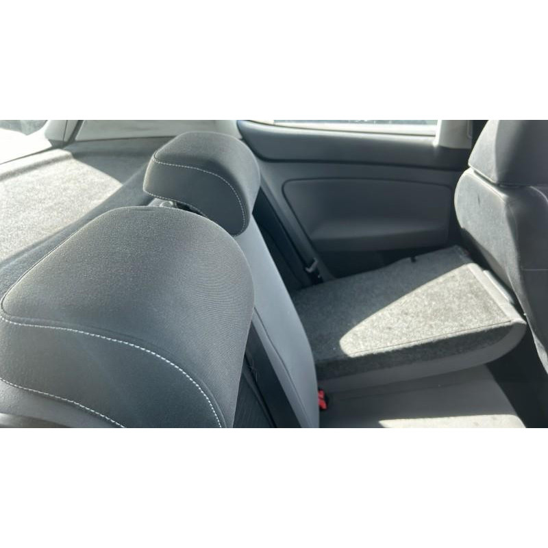 Feu arriere secondaire gauche (feux) VOLKSWAGEN GOLF 5 Photo n°9
