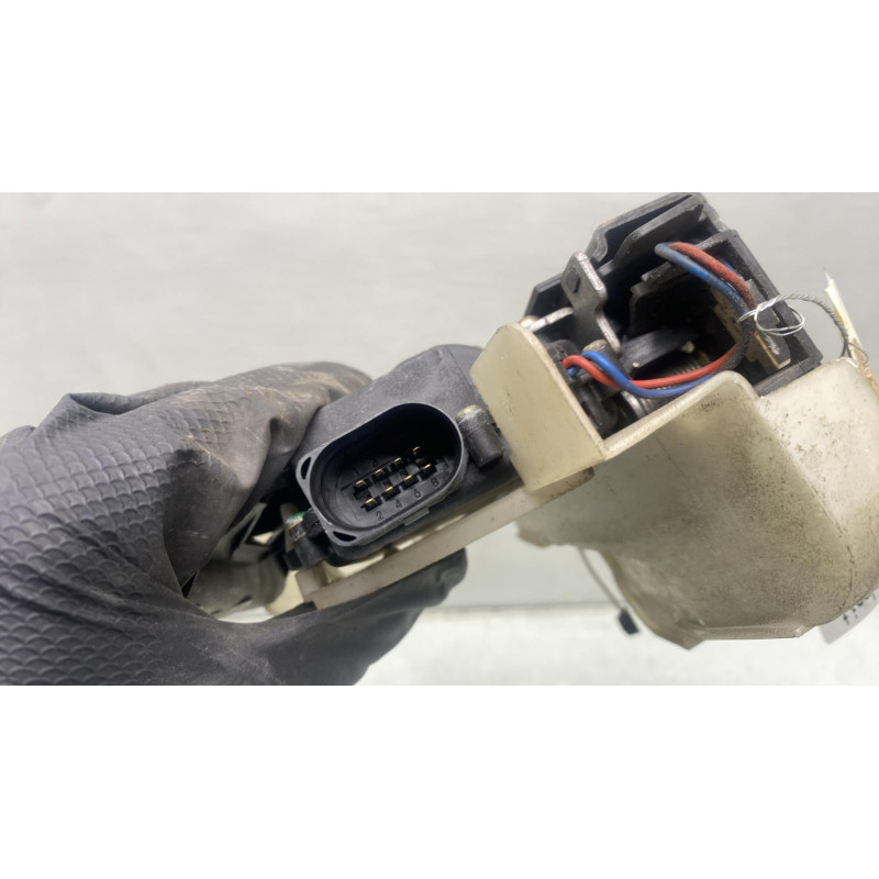 Serrure avant droit VOLKSWAGEN PASSAT 4 Photo n°4
