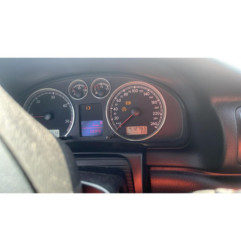 Serrure avant droit VOLKSWAGEN PASSAT 4